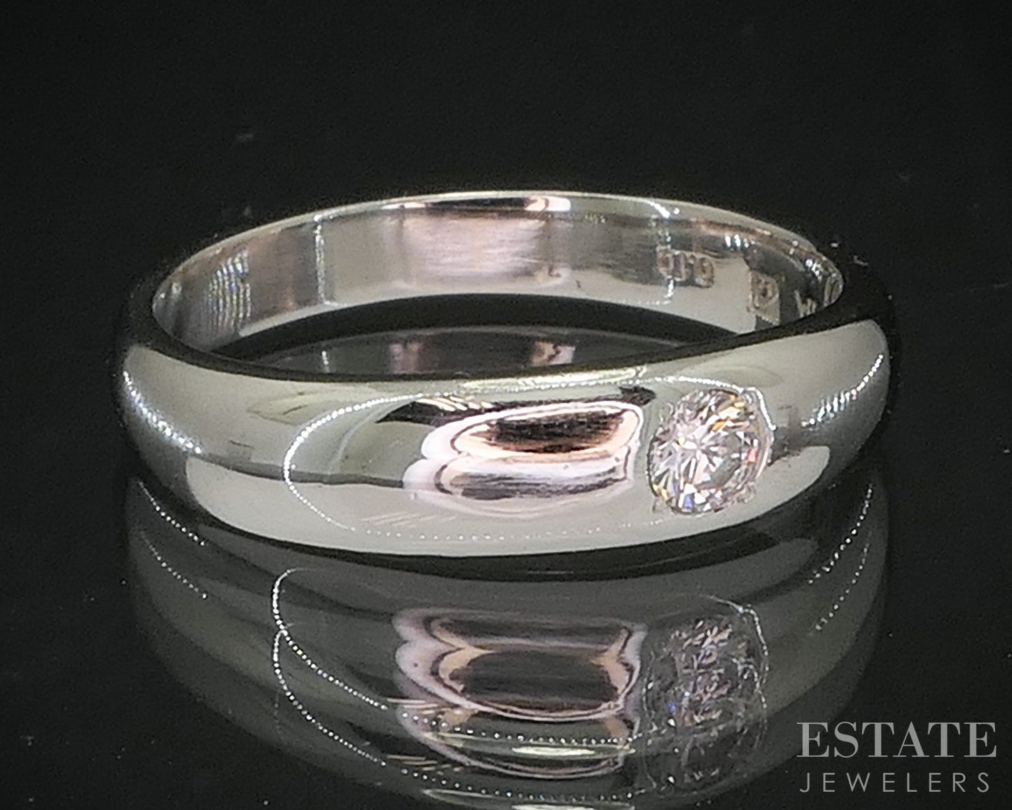 Platinum Round Natural .10ct Diamond Solitaire Band Ring 6.6g i20245