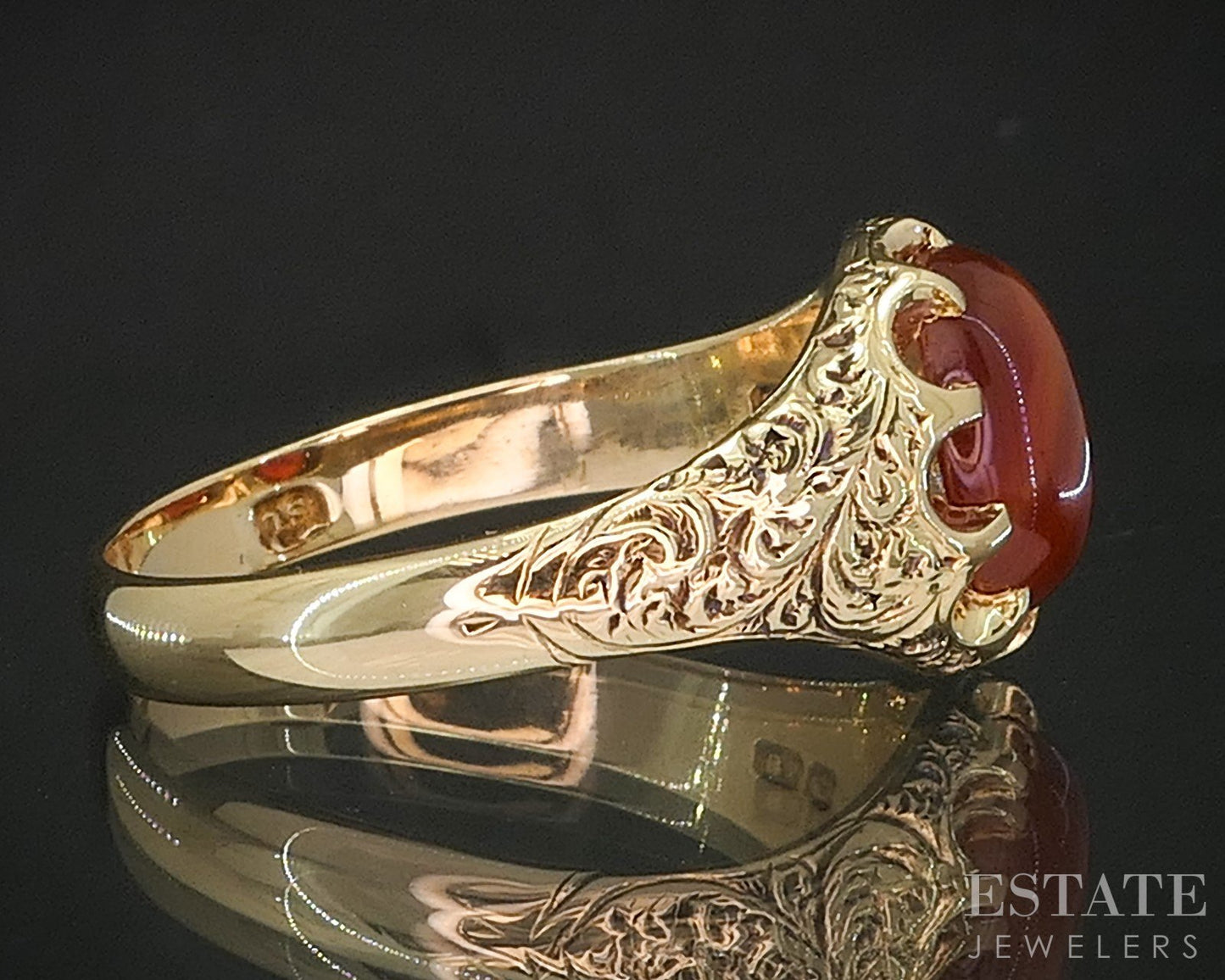Antique Victorian 18k Yellow Gold Natural Carnelian Belcher Ring 6.3g i20270