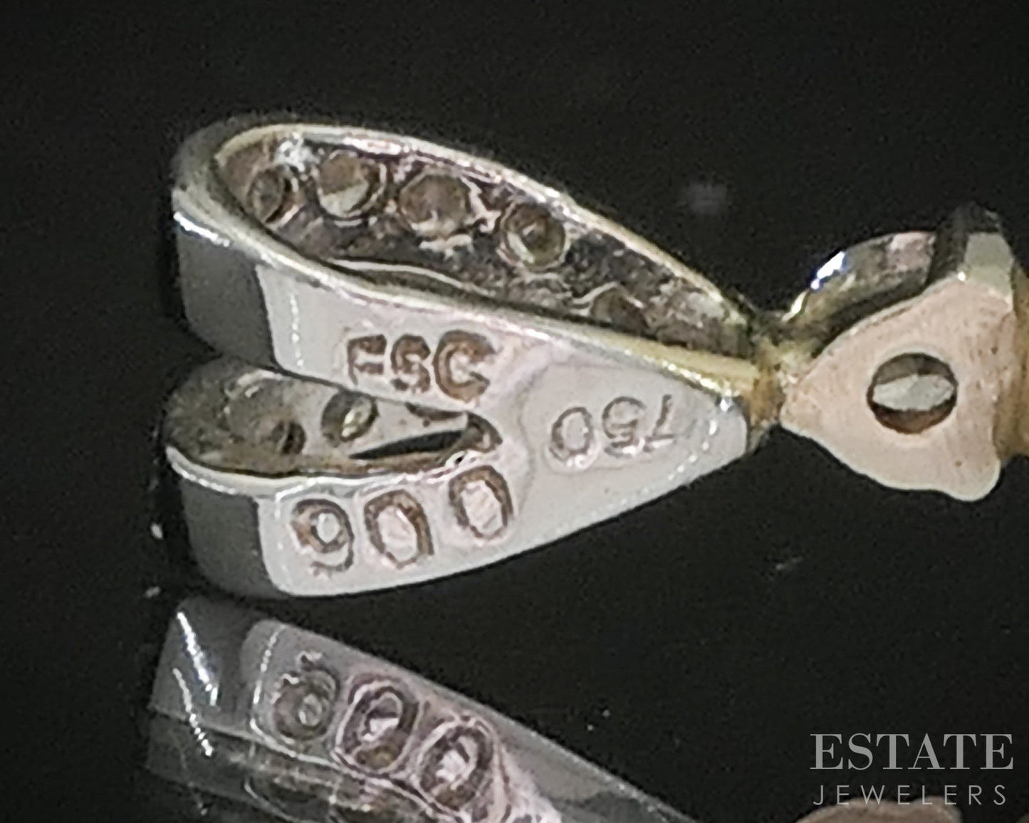 18k White Gold Freshwater Pearl & Diamond Ladies Pendant 1.8g i20324