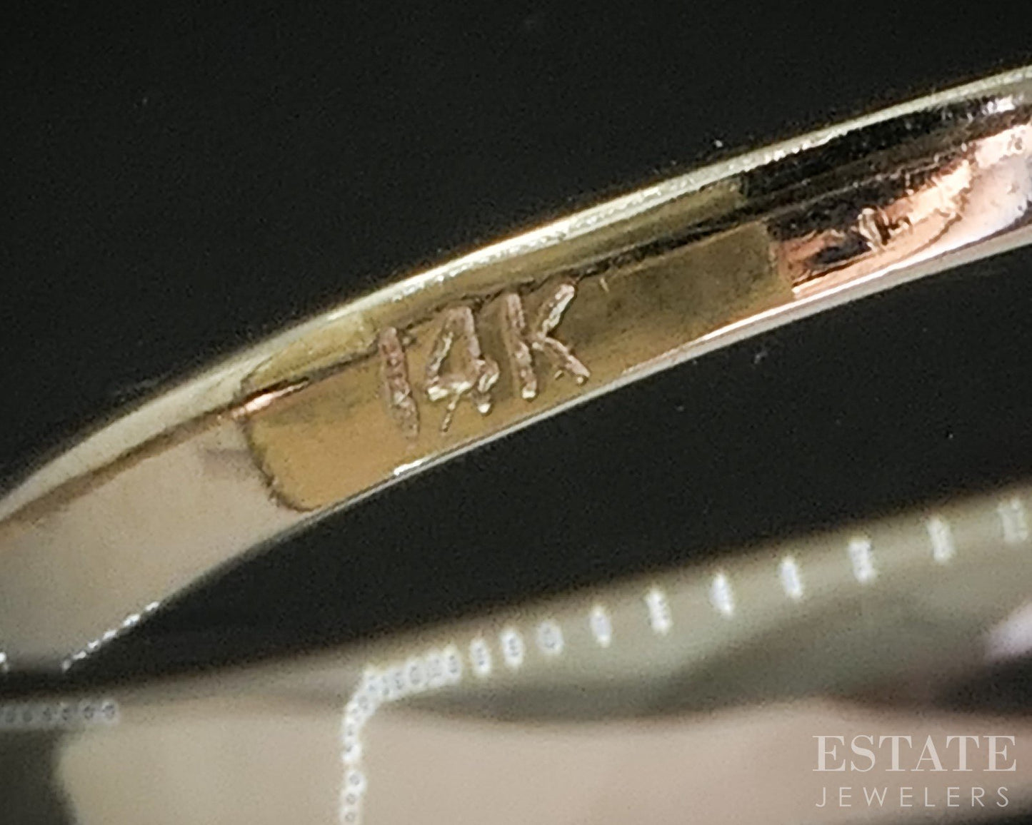 14k Yellow & White Gold Natural .07ctw Diamond Textured Shield Ring 6.9g i20333