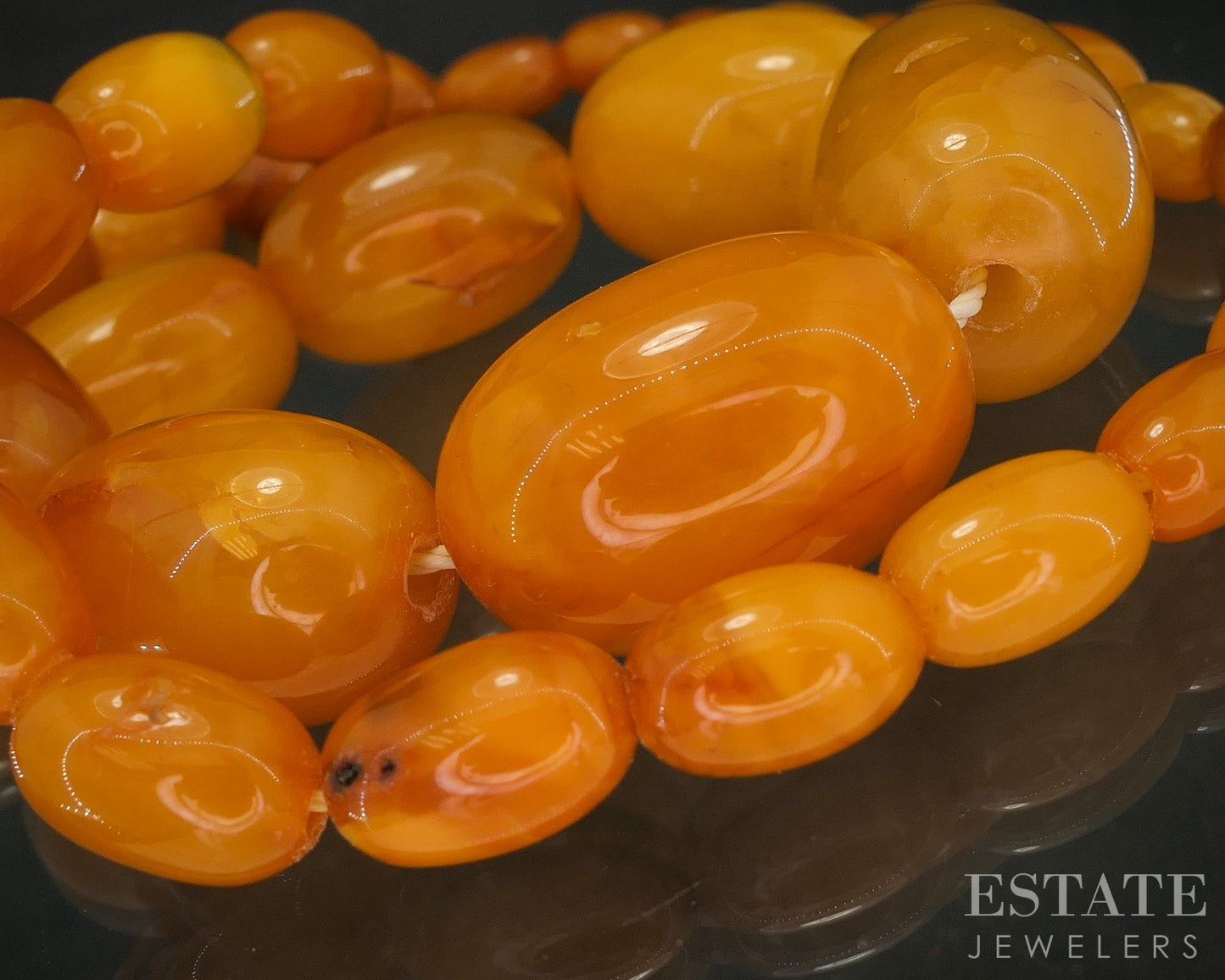 Vintage Natural Butterscotch Amber Graduated Oval Beaded Necklace 25"L i20322