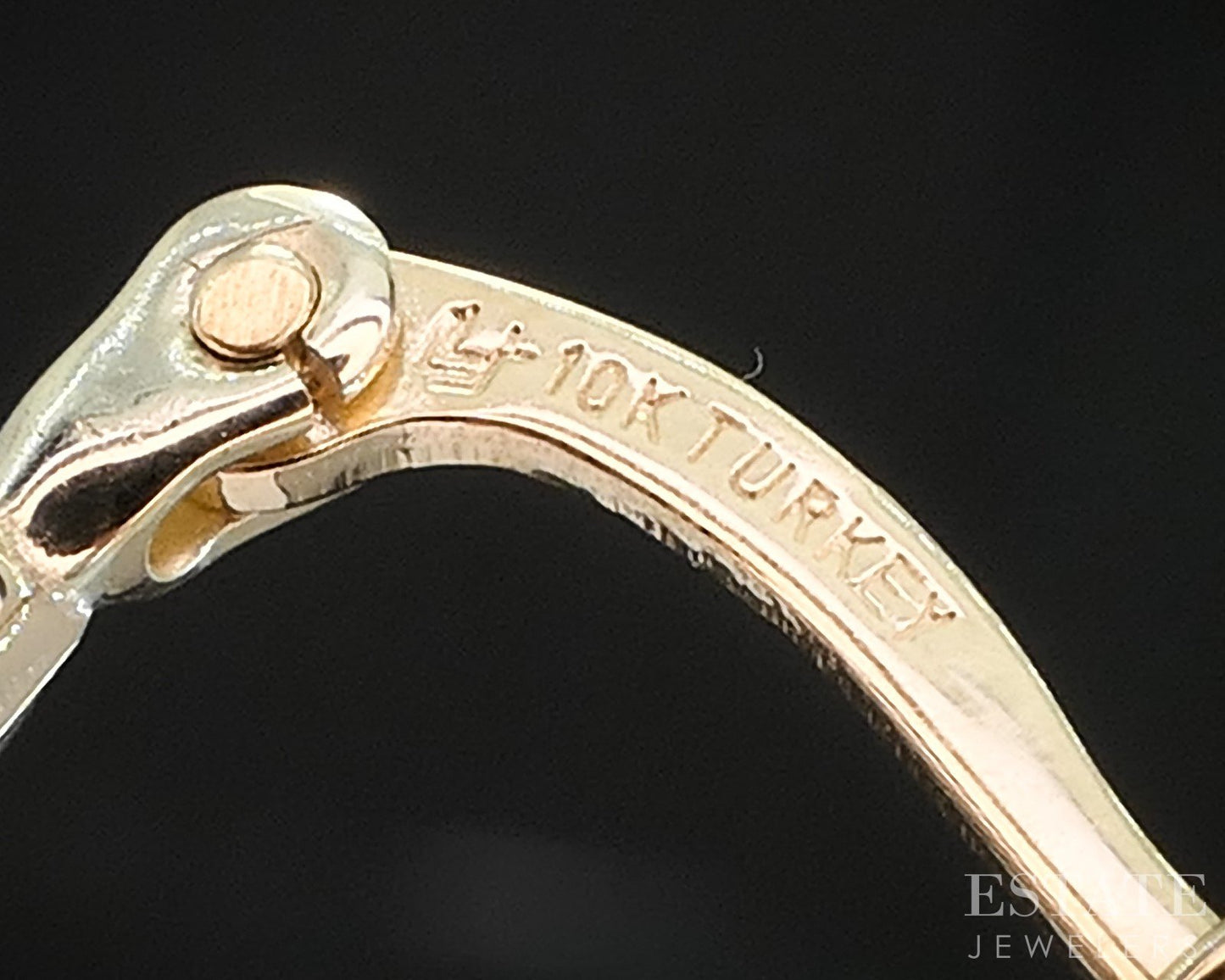 10k Yellow Gold Smooth Oval Puffy Hoop Ladies Earrings 1.8g p15021