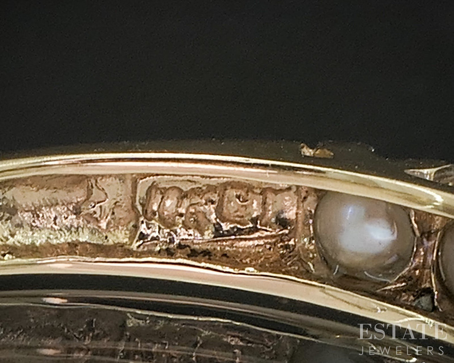 Vintage 10k Yellow Gold 2.5mm Seed Pearl Ladies Band Ring 1.8g p15579