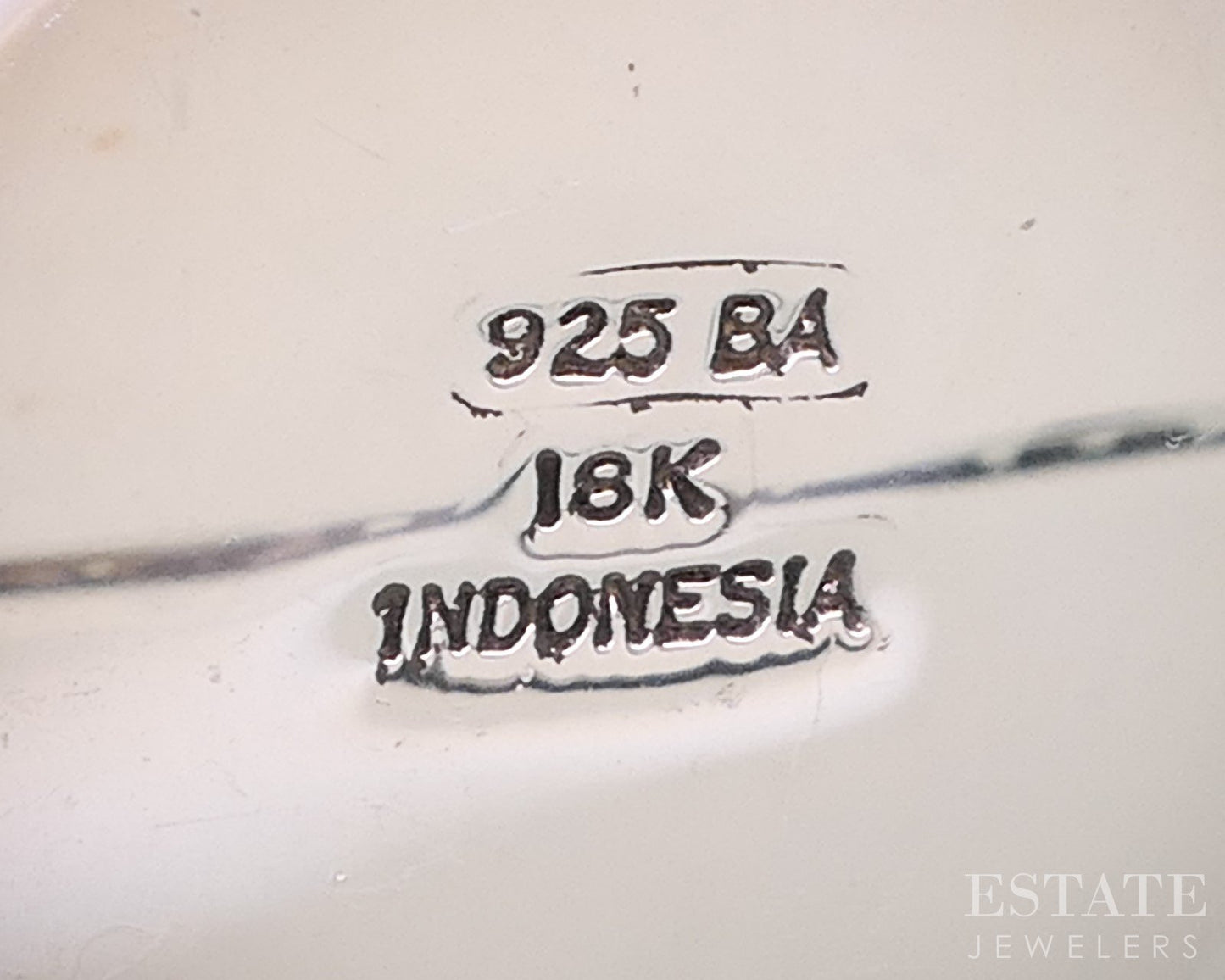 18k & Sterling Silver BA Bali Teardrop Ladies Pendant 9.6g p17303