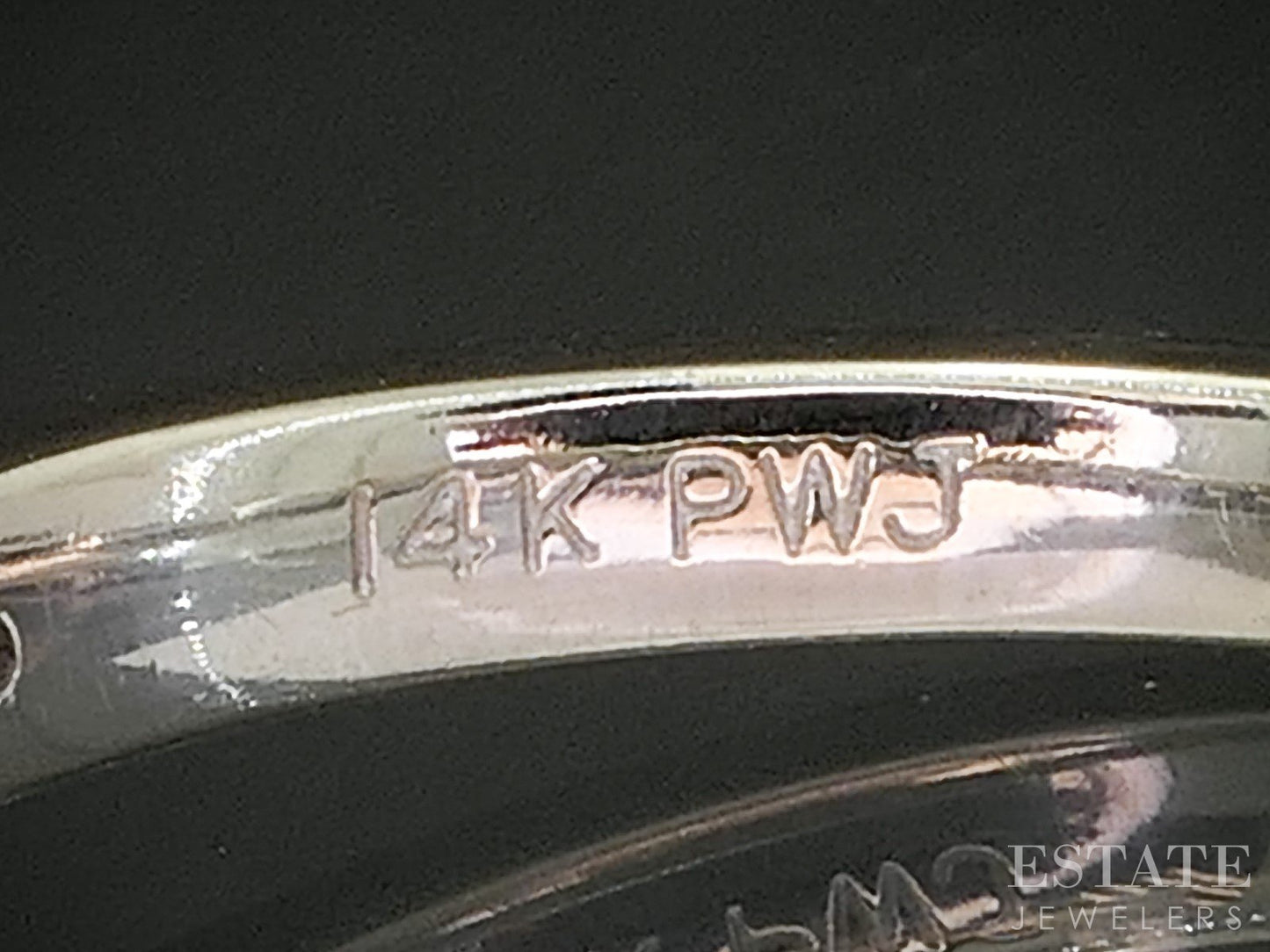 14k White Gold Natural .10ctw Diamond Ladies Contour Wedding Band 3.2g p18143b