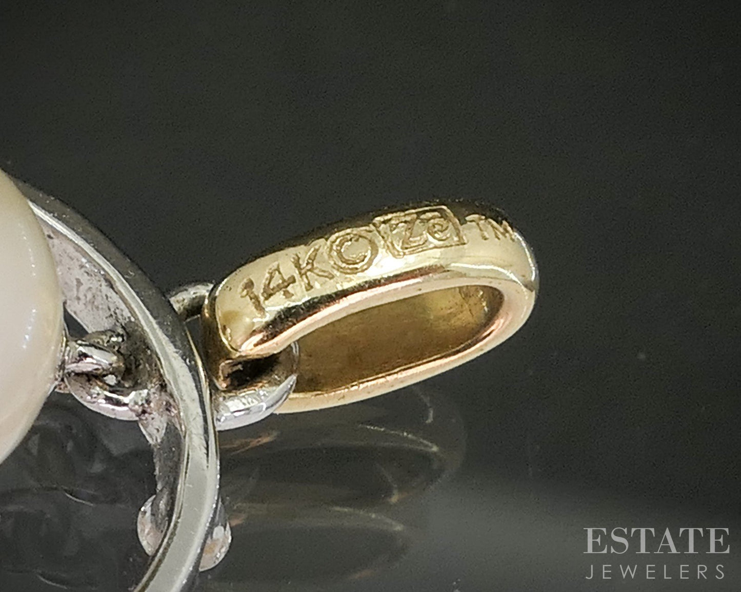 14k Two Tone Gold 6.4mm Cultured Pearl Diamond Circle Charm Pendant 1.2g p18072b