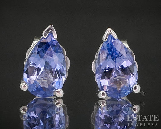 14k White Gold Pear Natural Tanzanite Stud Earrings 0.8g p18190b