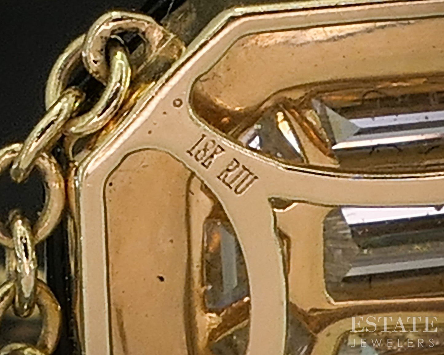 18k Yellow Gold Natural .64ctw Diamond & Black Agate Shield Necklace 4.8g p18787