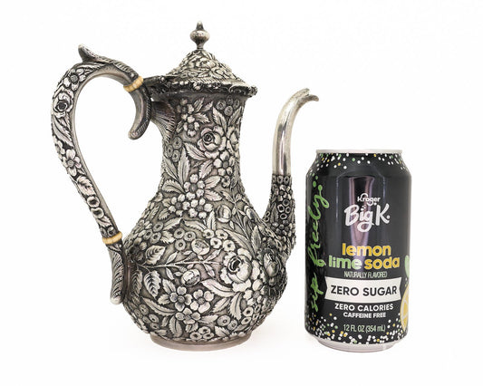 Antique Sterling Silver 1916 Stieff Repoussé Coffee Pot 8" 576g p18865