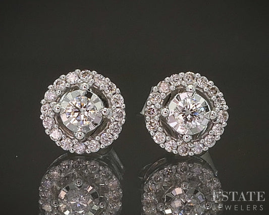 14k White Gold Round Natural .15ctw Diamond Halo Stud Earrings 1.4g p17494b