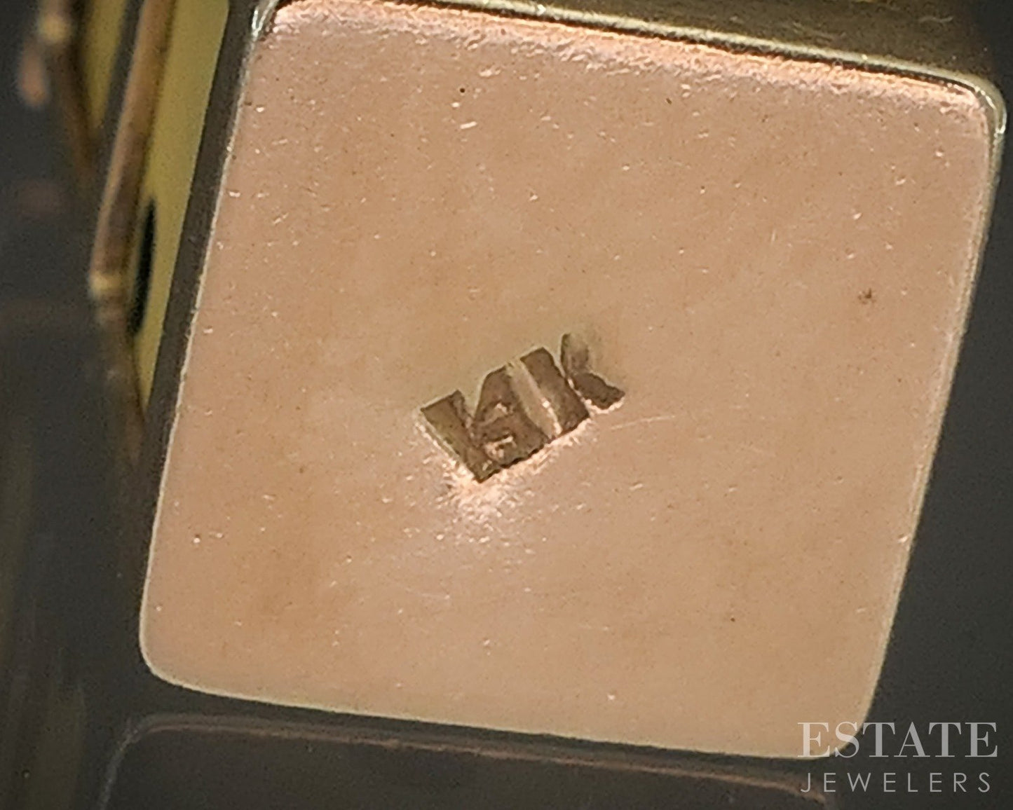 Vintage 14k Yellow Gold Enameled Dice in Frame Charm 1.9g p20055