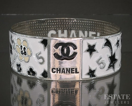 Chanel CC Logo Star Flower #5 Enameled Bangle Bracelet p22471