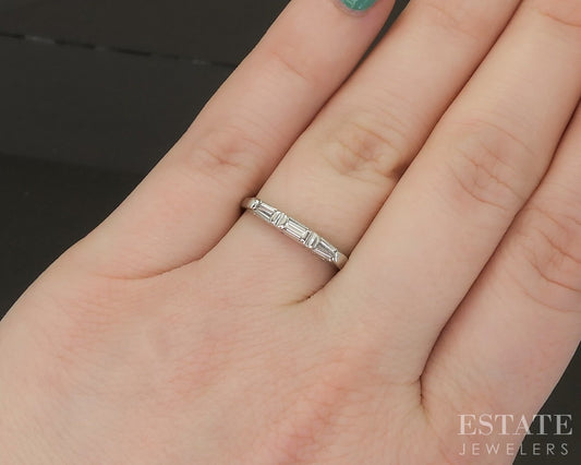 Vintage Platinum Baguette Natural .12ctw Diamond Ladies Wedding Band 2.8g p21637