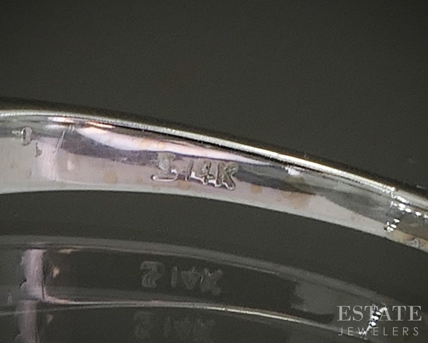 14k White Gold Round Natural .24ctw Diamond Ladies Wedding Band 2.7g p23736