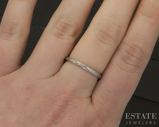 Vintage 14k White Gold 2mm Engraved Floral Ladies Wedding Band 1.9g p23638b