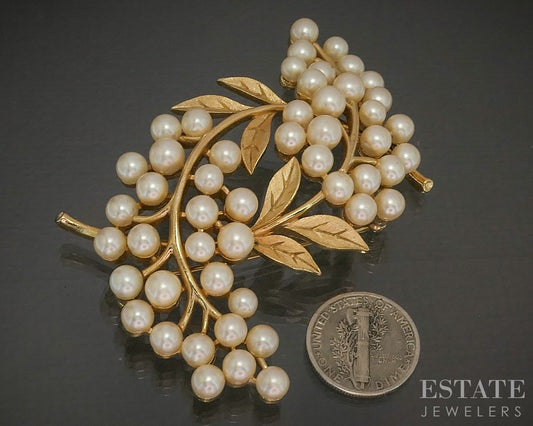 Vintage Gold Tone Crown Trifari Faux Pearl Leafy Pin Brooch p29542