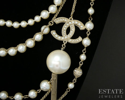 Chanel Signature Look Bijoux Fantaisie Faux Pearl Multi Strand Necklace p31858