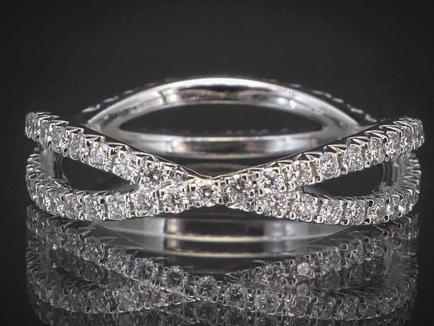 NEW 14k White Gold Natural .61ctw Diamond Crossover Eternity Band Ring 2g i8462