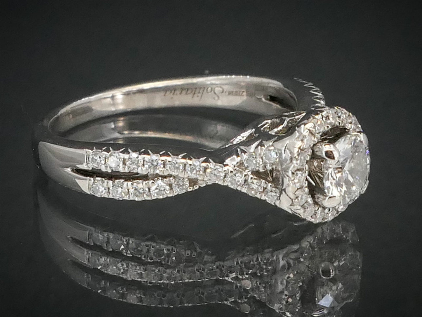 14k White Gold Halo Round Natural .53ctw Diamond Engagement Ring 3.1g i11267