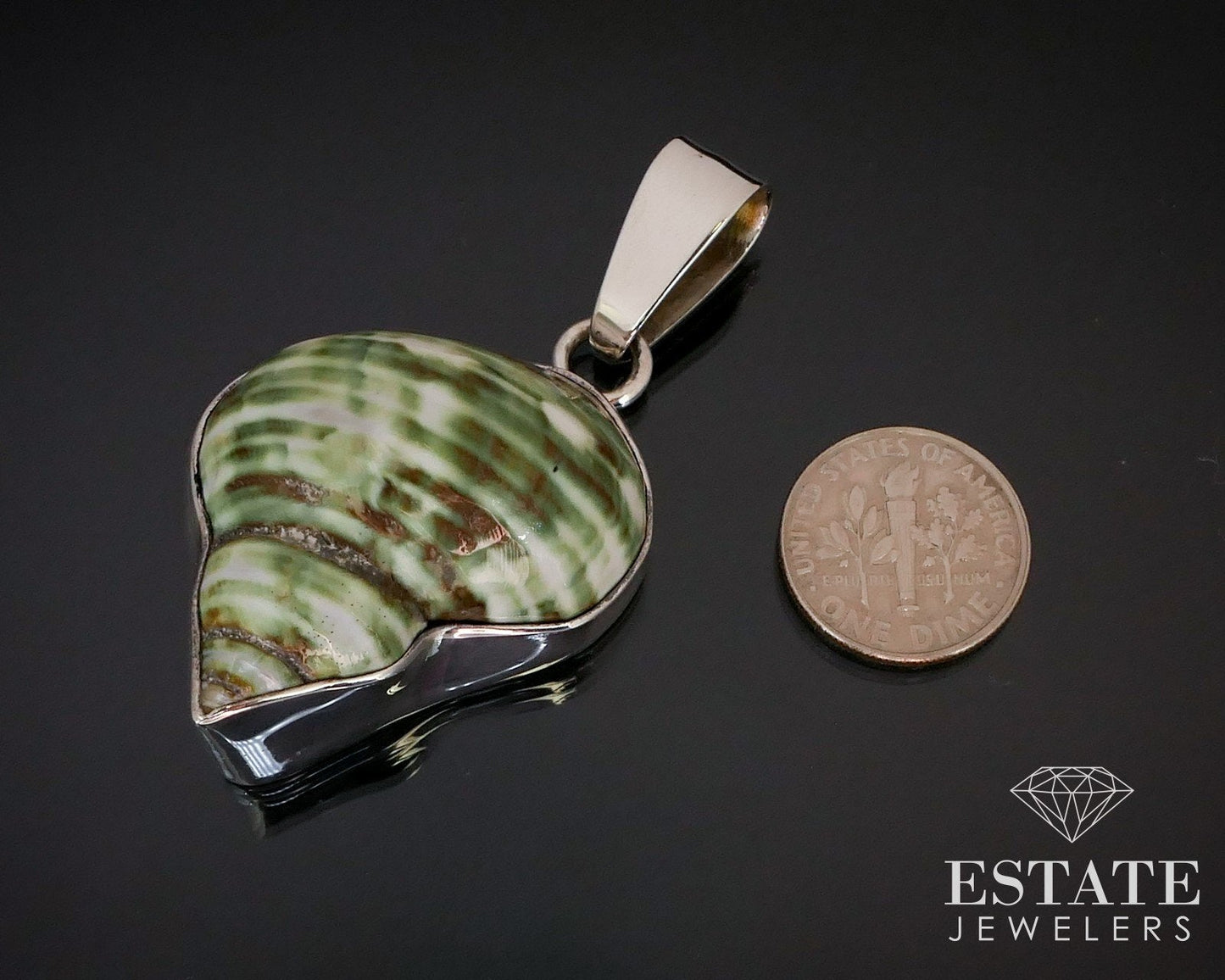 Vintage Sterling Dimensional Conch Shell Pendant 14.7g i14235