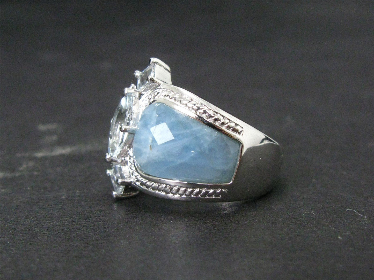Sterling Silver Natural Aquamarine Ladies Band Ring 8.3g i14506