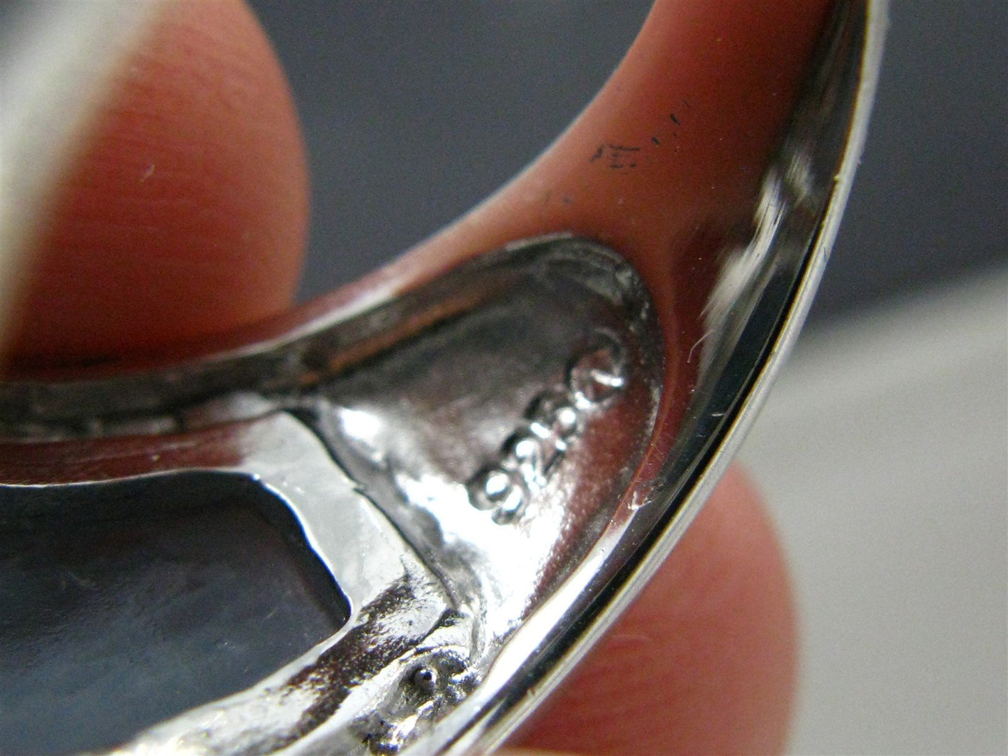 Sterling Silver Natural Aquamarine Ladies Band Ring 8.3g i14506