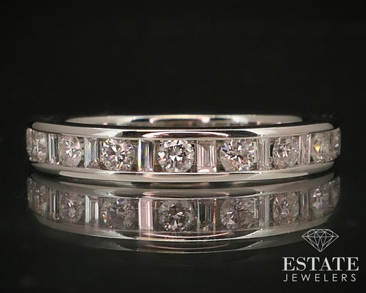 14k White Gold Natural .50ctw Diamond Ladies Wedding Band 2.5g i422
