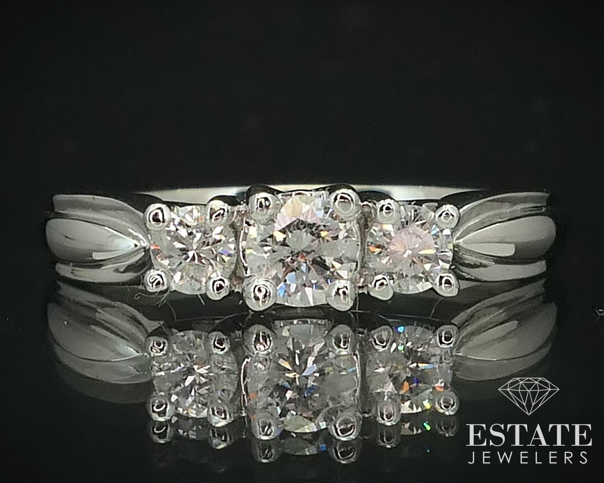 14k White Gold Round Natural .55ctw Diamond Engagement Ring 4g i15341
