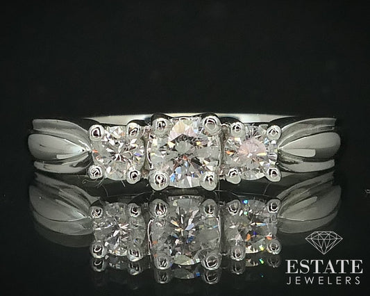 14k White Gold Round Natural .55ctw Diamond Engagement Ring 4g i15341