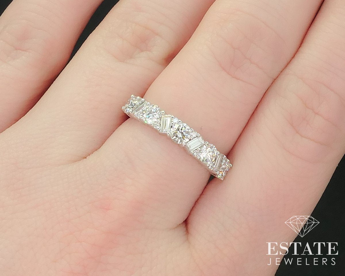 14k White Gold Natural 1.07ctw Diamond Ladies Wedding Band Ring 2.9g p61661