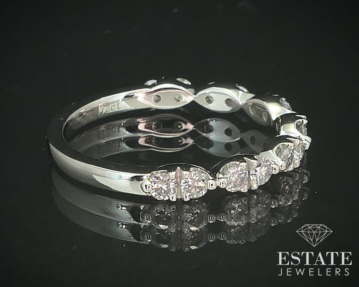 14k White Gold Natural .47ctw Diamond Ladies Wedding Band Ring 2.0g i15504