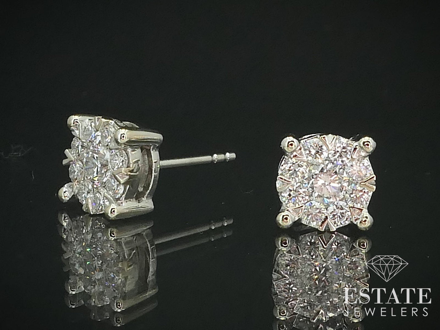 14K White Gold Natural .62ctw Diamond Cluster Stud Ladies Earrings 2.5g i15582