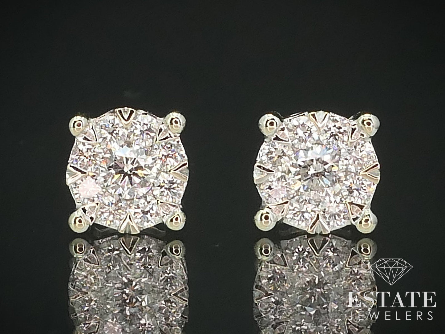 14K White Gold Natural .62ctw Diamond Cluster Stud Ladies Earrings 2.5g i15582