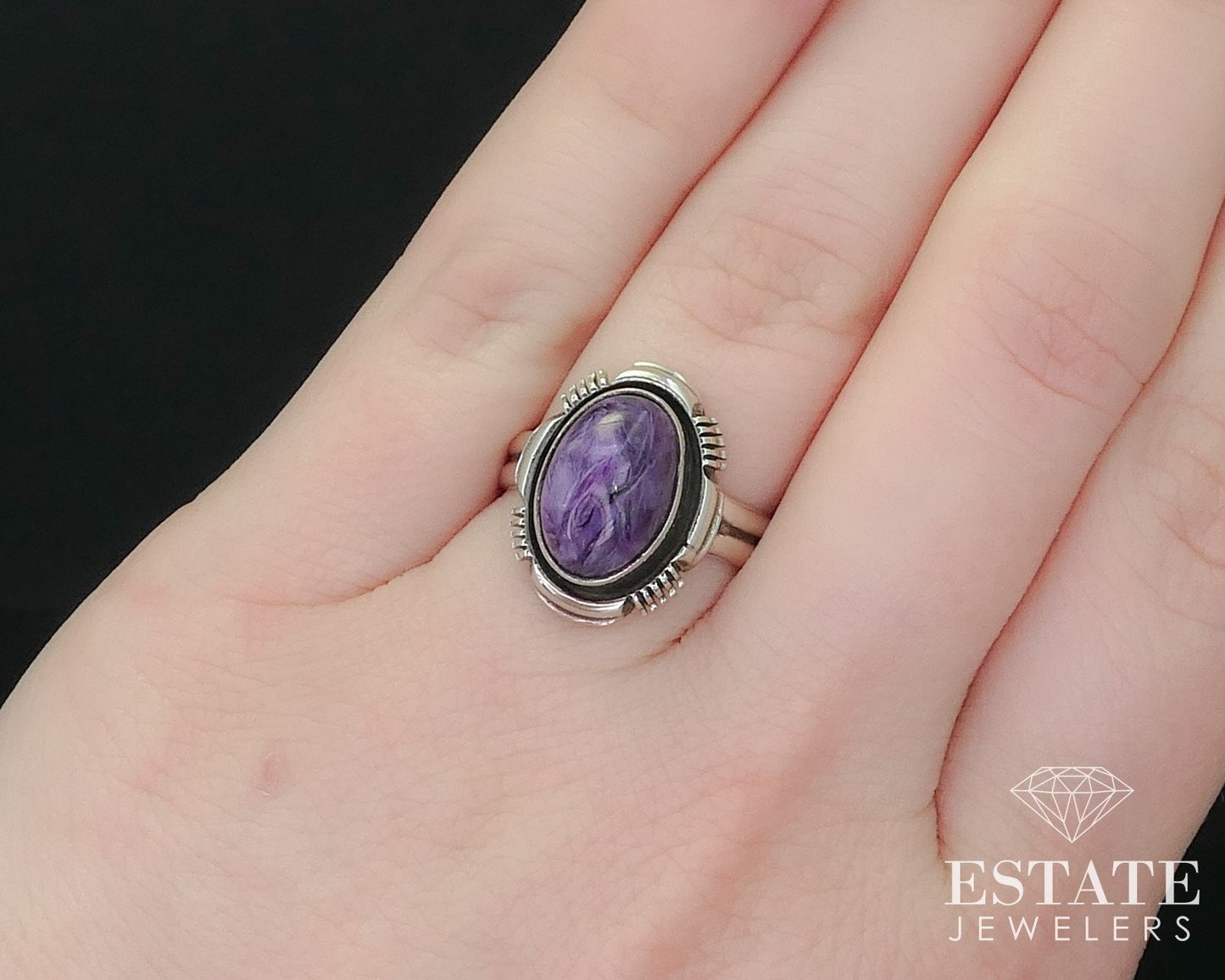 Sterling Silver Navajo L. Yazzie Purple Charoite Ladies Ring 4.8g i15935