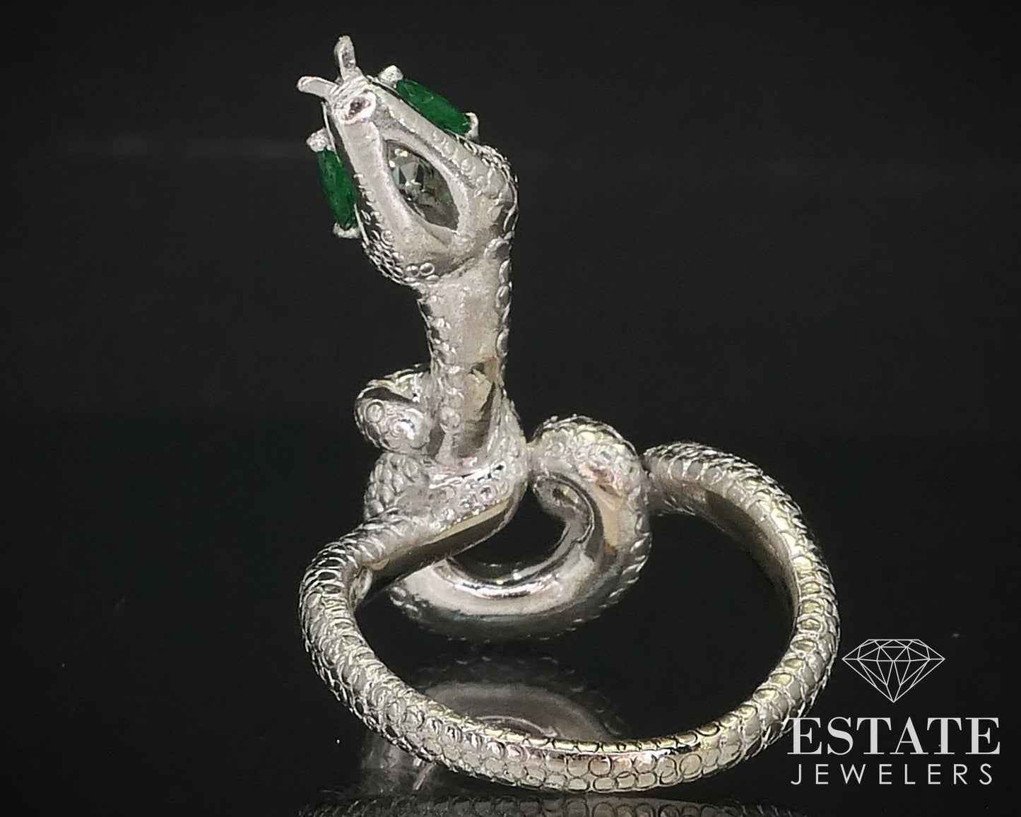 18k White Gold Natural Diamond & Emerald Snake Coiled Ladies Ring 13.6g i15996