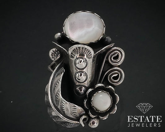 Vintage Sterling Navajo Natural Mother of Pearl Ladies Shield Ring 7.6g i16458