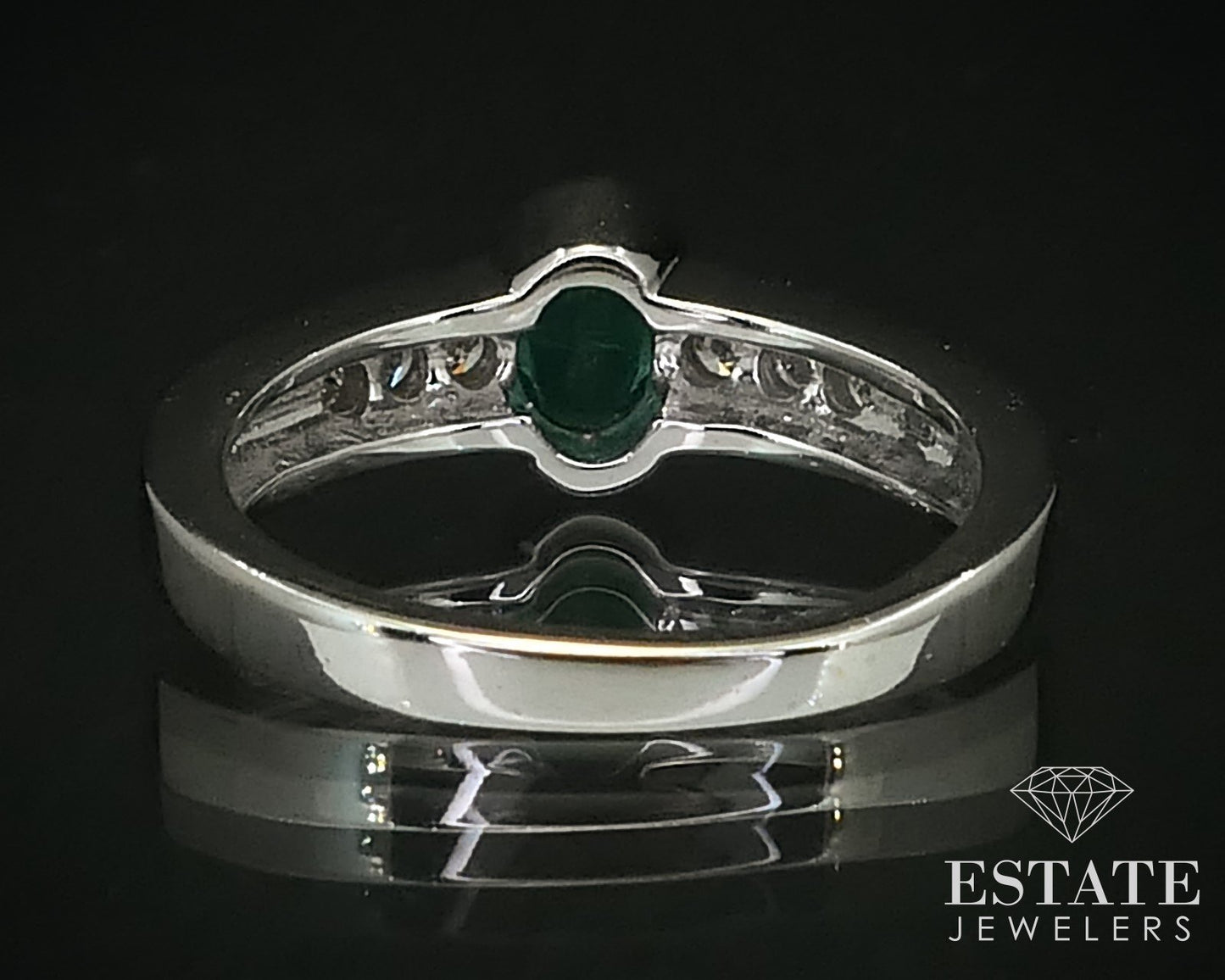 14k White Gold Oval Natural Emerald & Diamond Ladies Ring 4.4g p68639