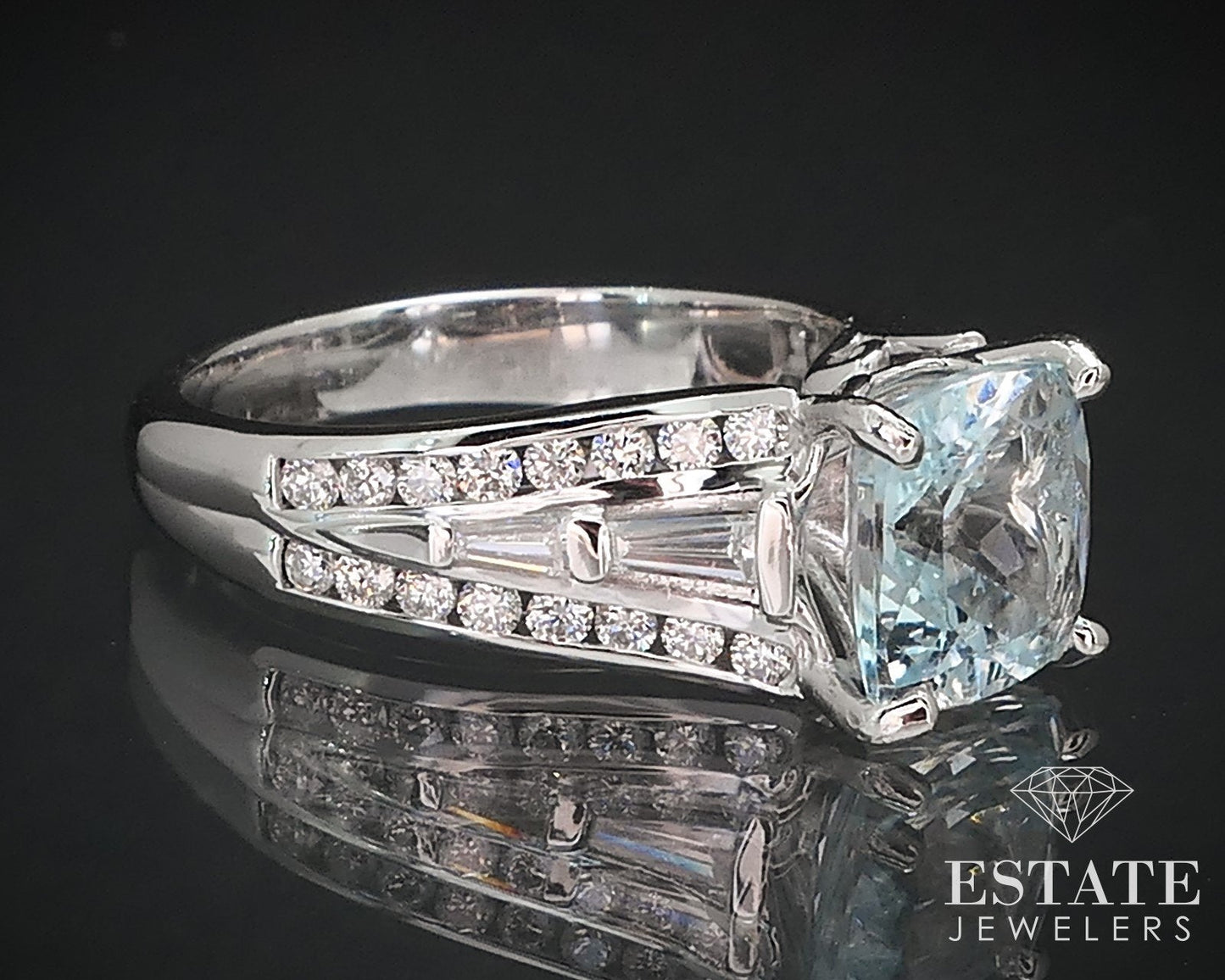 14k White Gold Cushion Natural 2.15ct Aquamarine & Diamond Ring 5.8g i16816