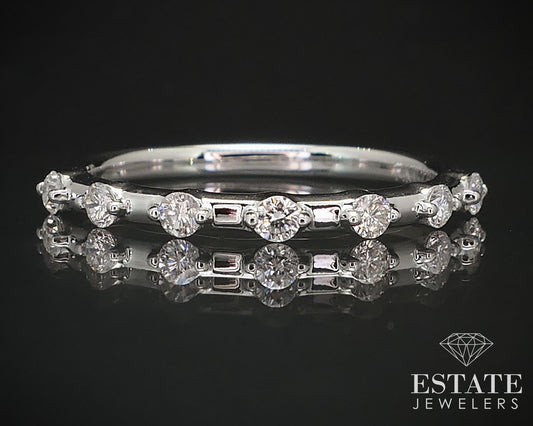 14k White Gold Round Natural .22ctw Diamond Ladies Wedding Band 1.7g p70939