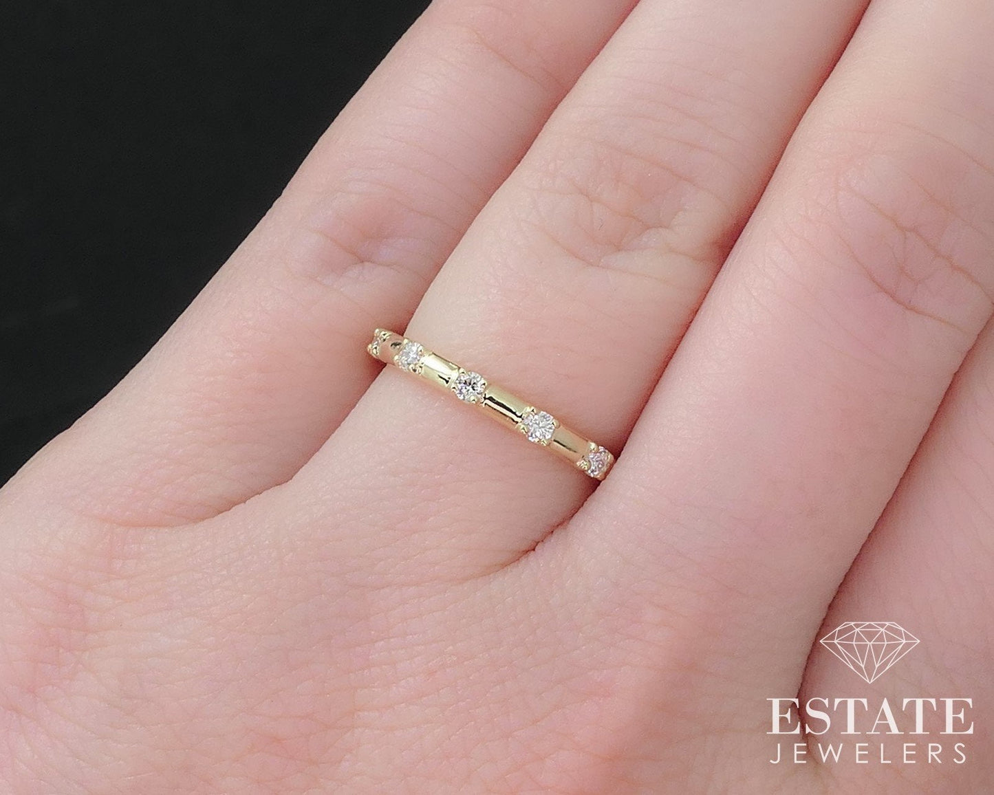 14k Yellow Gold Round Natural .28ctw Diamond Ladies Wedding Band 2g i16832