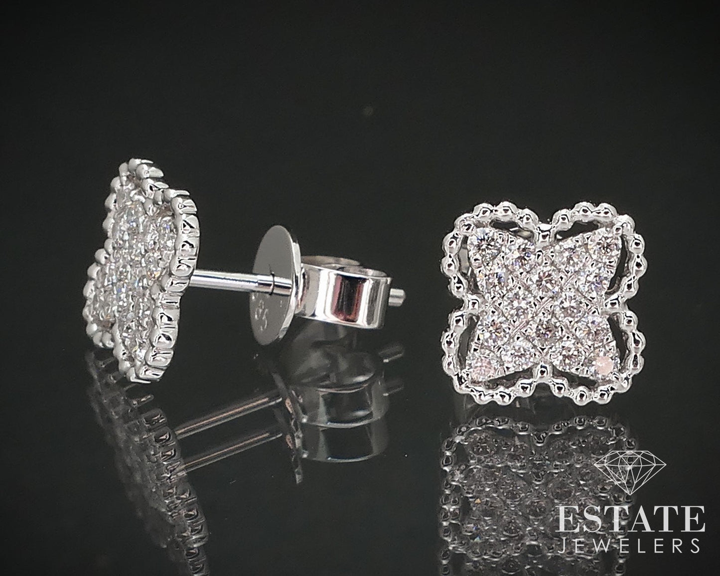14k White Gold Natural .29ctw Diamond Flower Stud Earrings 1.4g i16833
