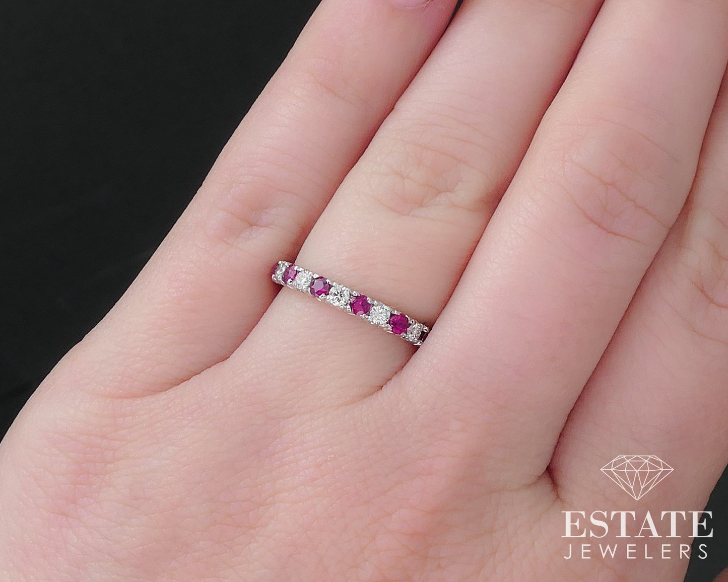 14k White Gold Natural Ruby & Diamond Ladies Band Ring 2.4g i16828
