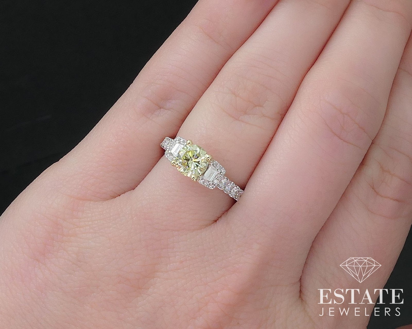 14k White Gold GIA Natural 1.65ctw Yellow Diamond Engagement Ring 3.9g i16854
