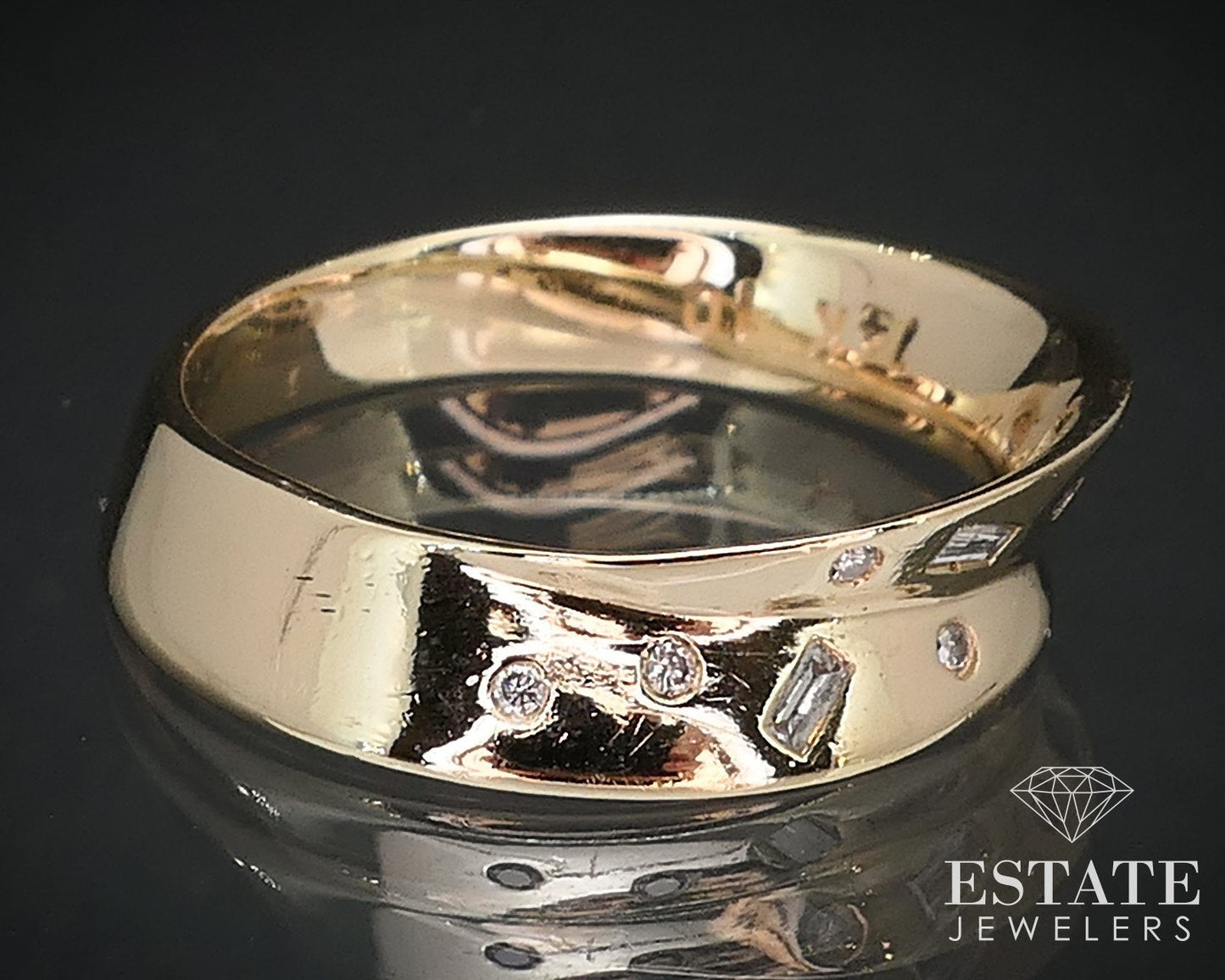 14k Yellow Gold Natural .06ctw Diamond Ladies Band Ring 3.1g i16890
