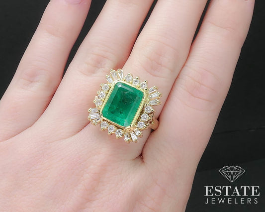 Vivid 14k Yellow Gold Natural Emerald & Diamond Cocktail Halo Ring 12.6g i17112