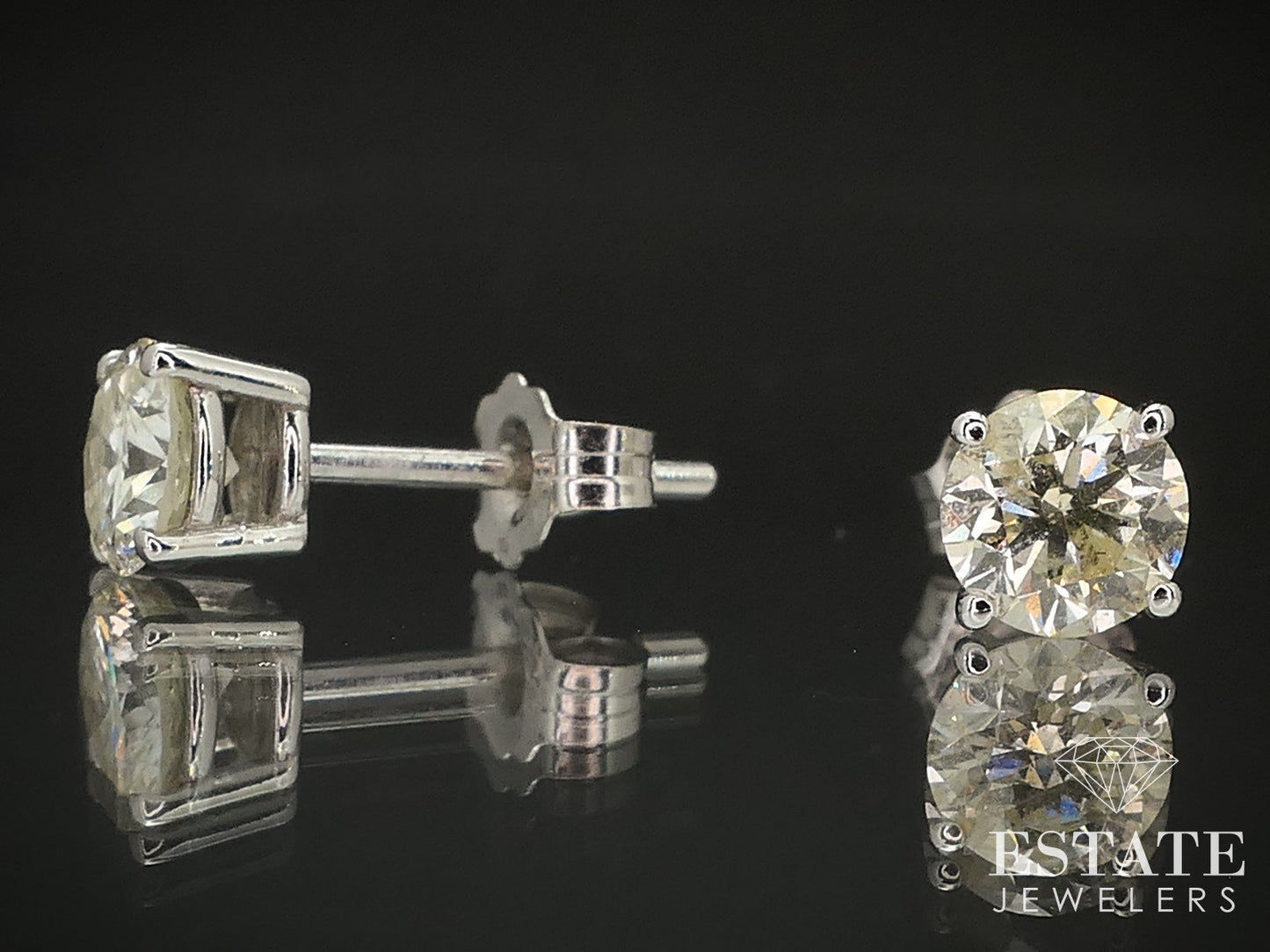 14k White Gold Round Natural .86ctw Diamond Stud Earrings i17216