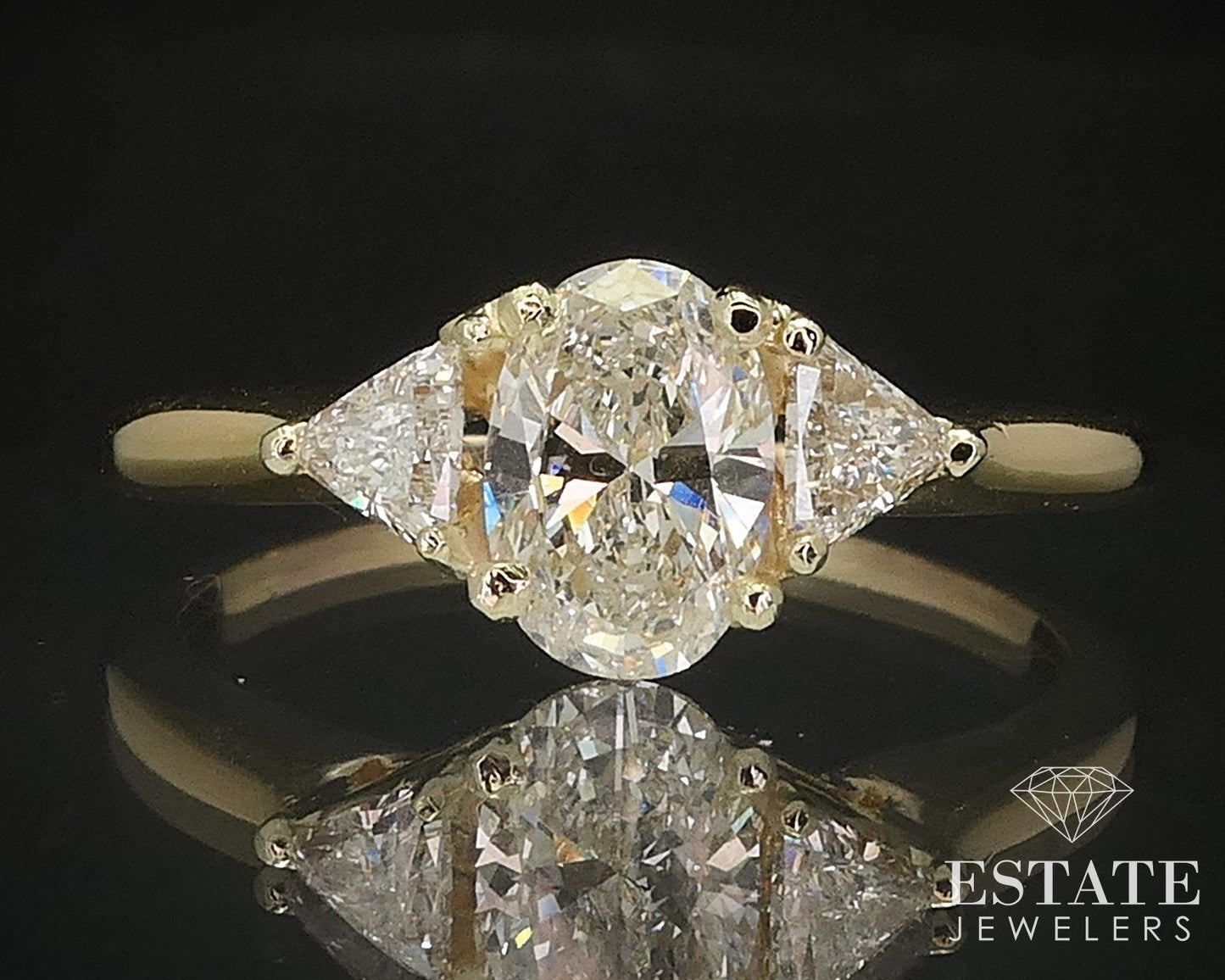 18k Yellow Gold Oval Natural .90ctw Diamond Engagement Ring 3.2g i17433