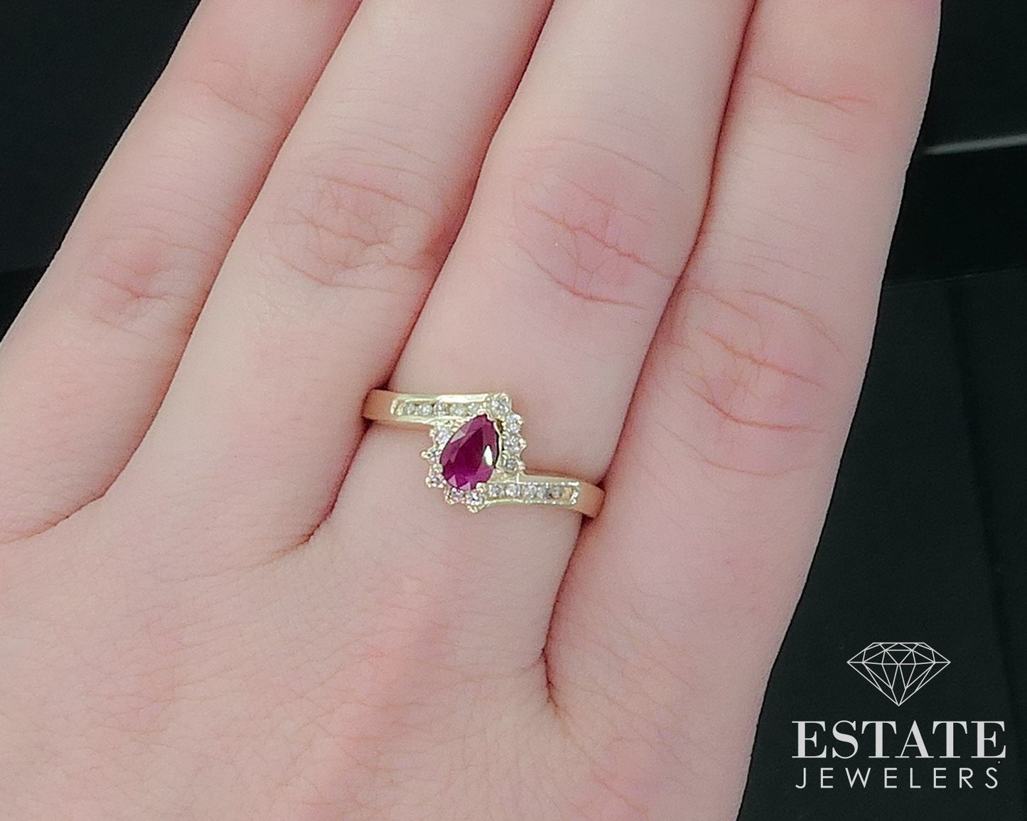 14k Yellow Gold Pear Natural Ruby & Diamond Ladies Ring 3g i17564b