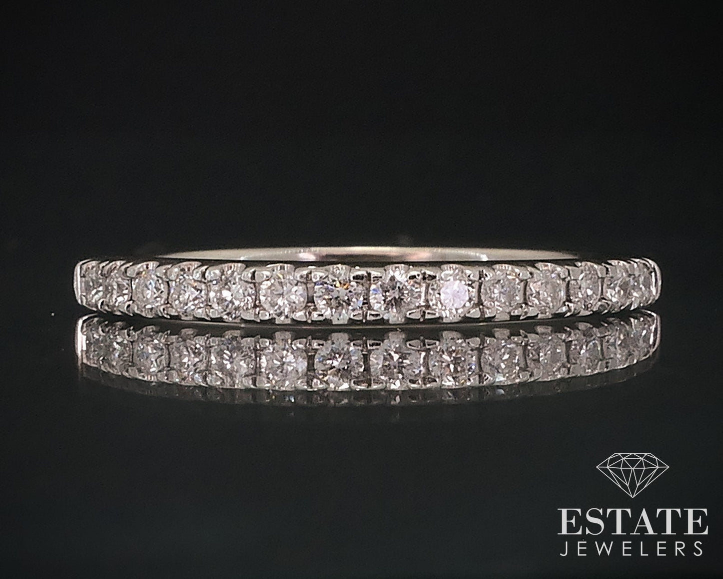 14k White Gold 1.8mm Natural .11ctw Diamond Ladies Wedding Band 1.3g i17649