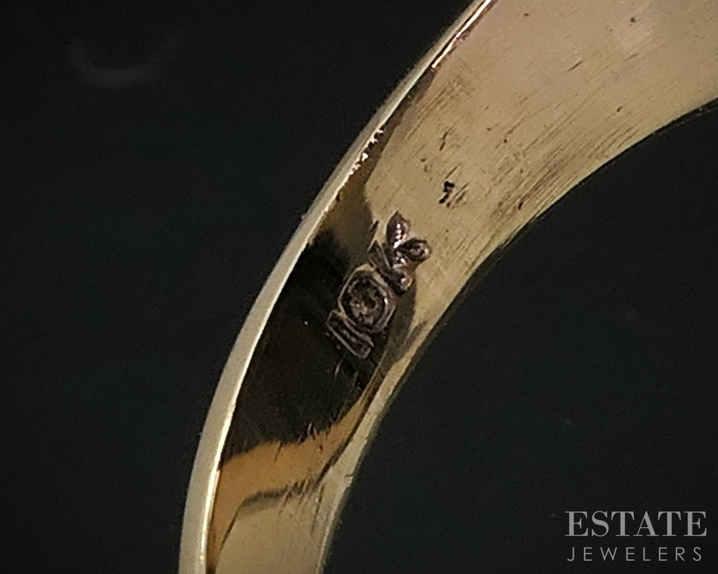 Vintage 10k Yellow Gold Natural Black Onyx & Diamond Shield Ring 7.9g i18199